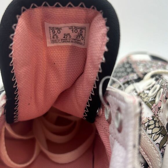 Vans Old Skool‎ Patchwork Floral Black & White Skate Shoes- NWT- men size 9 - Picture 4 of 7